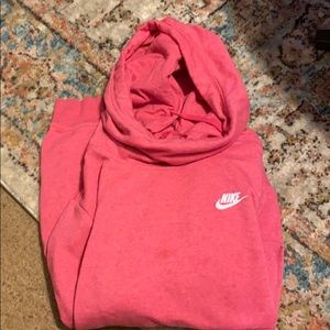 women’s nike hoodie
